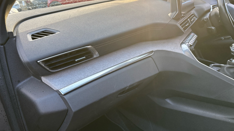 Peugeot 3008 1.2 PureTech GT 5dr Petrol Estate